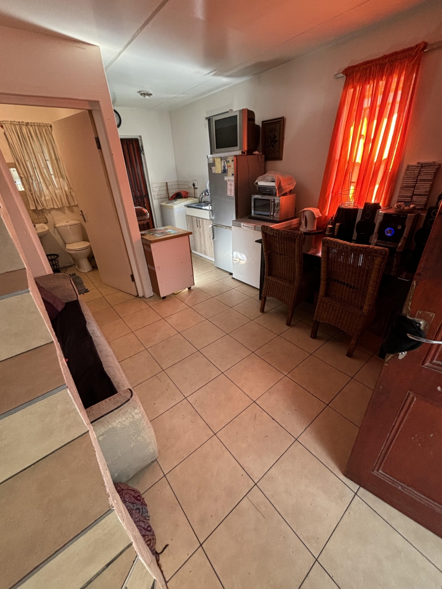 2 Bedroom Property for Sale in Harmony Village Western Cape